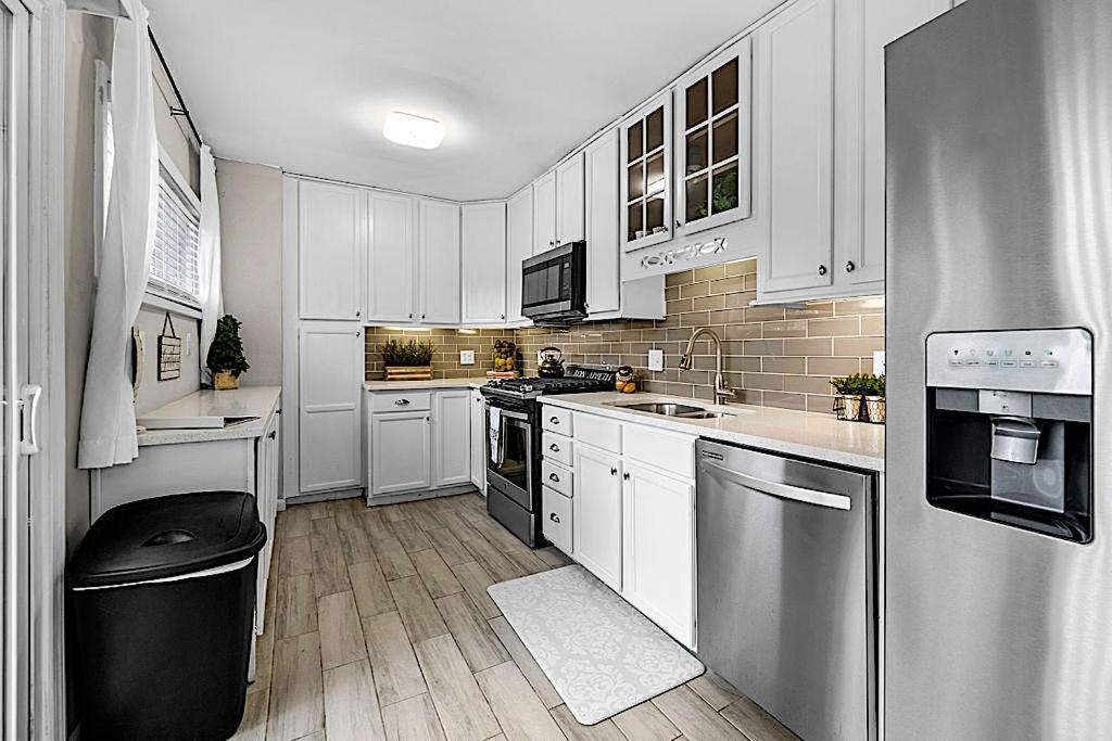 Goodkarma Rentals Refreshed Smyrna Home Near Battery Atl Half Mile To Interstate Атланта Екстериор снимка