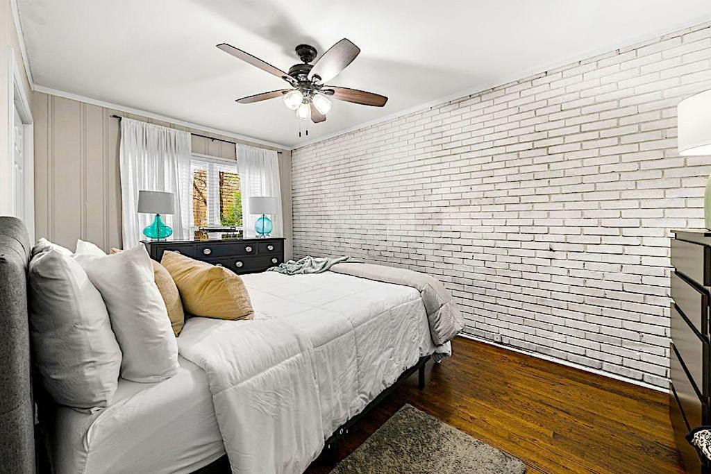 Goodkarma Rentals Refreshed Smyrna Home Near Battery Atl Half Mile To Interstate Атланта Екстериор снимка